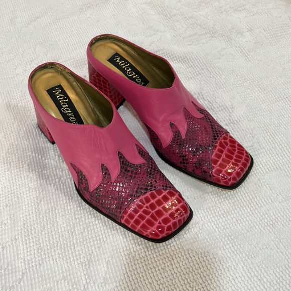 Vintage Shoes - Vintage hot pink mules with heel